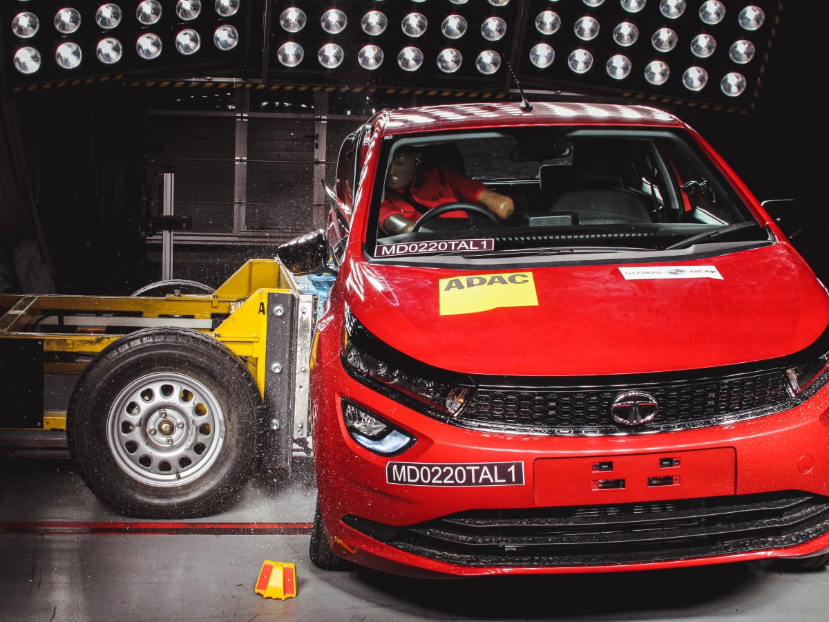 Tata Altroz safety rating