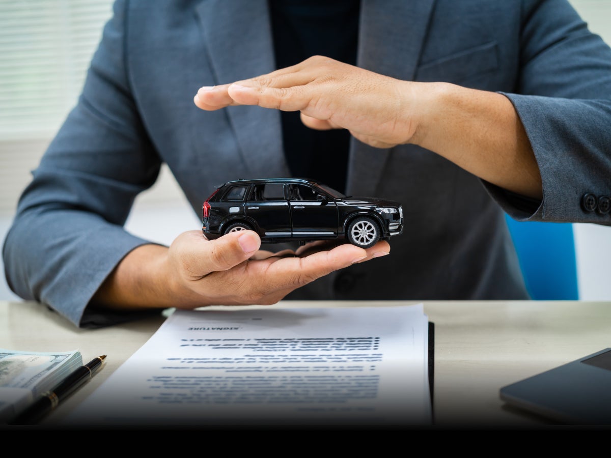 How to Transfer Car Insurance from One Person to Another in India