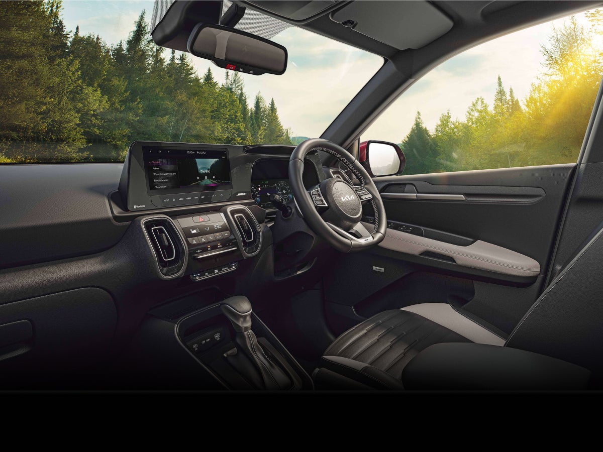 10 affordable cars with best interiors