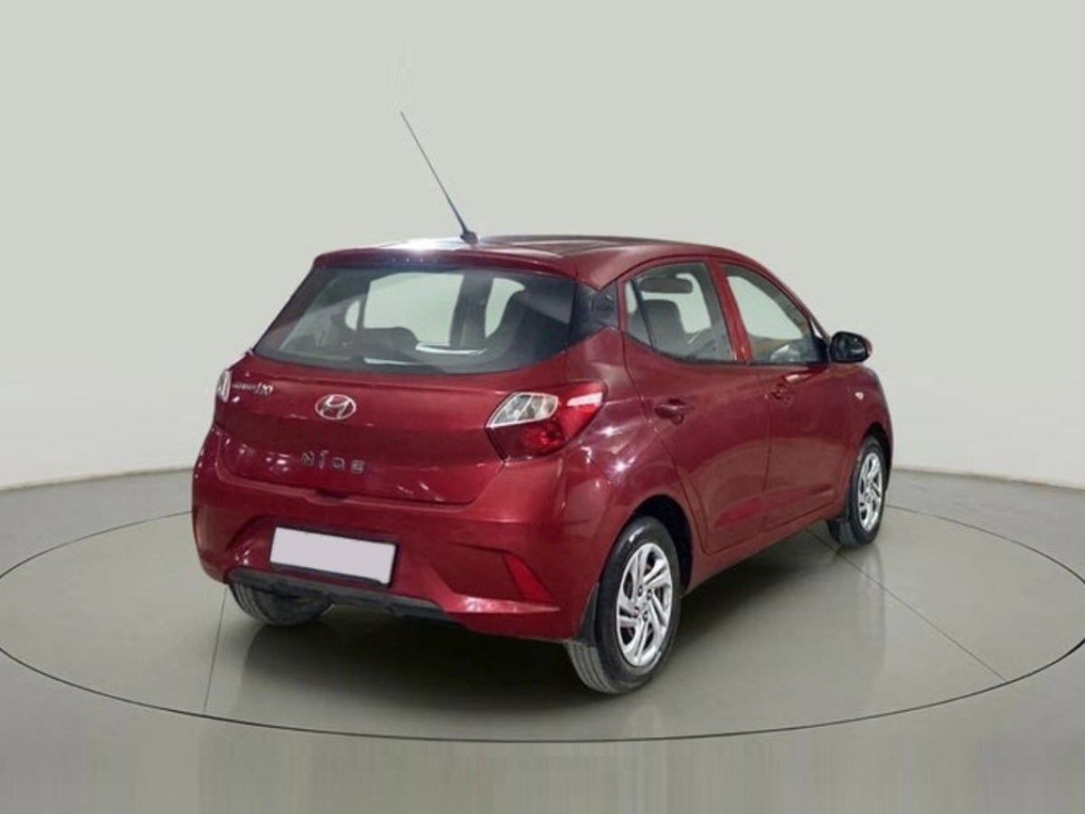 Grand i10