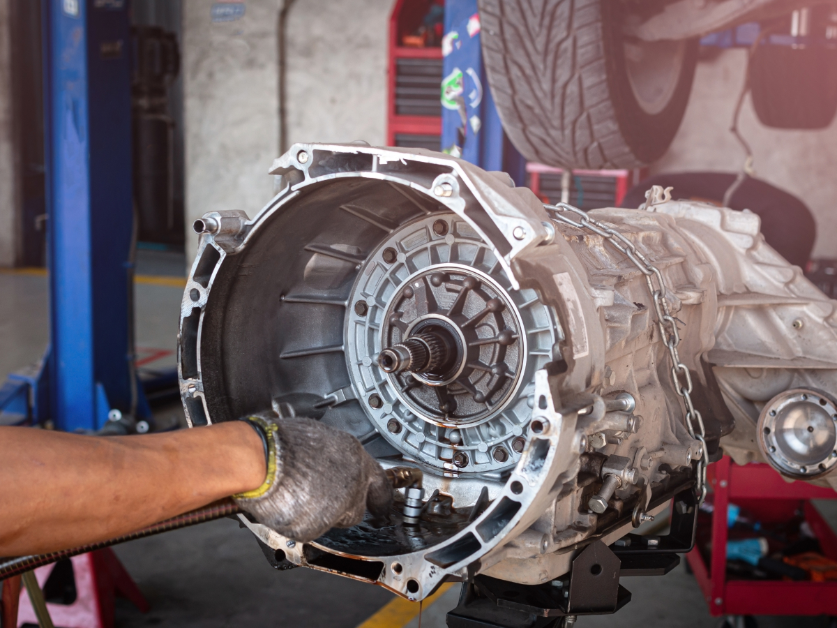 Types of Automatic Transmissions Explained: AMT, DCT, CVT, Torque Converter