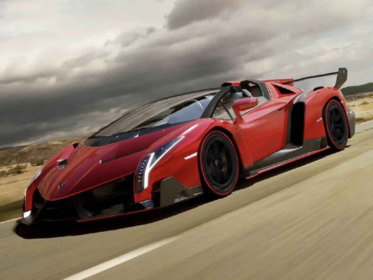 Lamborghini Veneno | Top Speed: 355 kmph