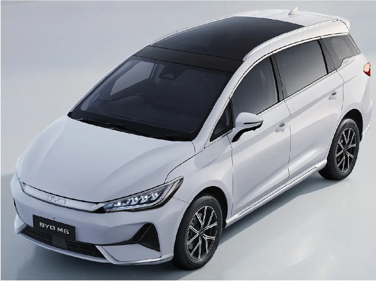 BYD M9