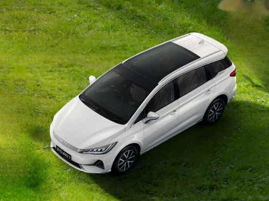 byd emax 7 top exterior