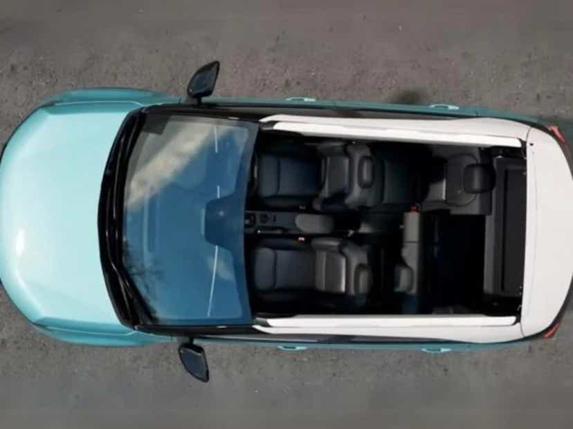 2024 tata nexon cng panoramic sunroof