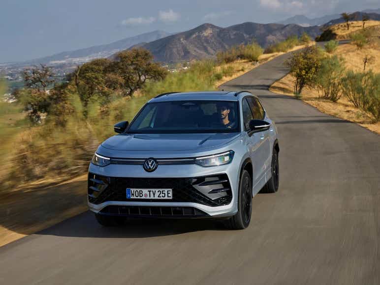 2024 volkswagen tayron front driving shot new