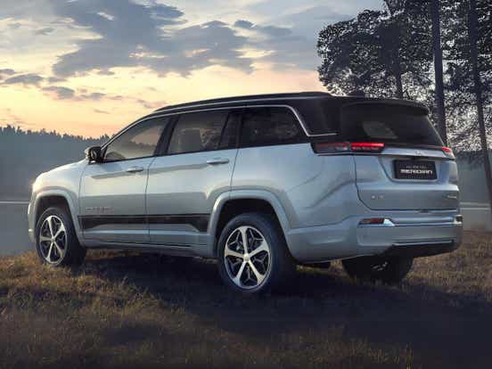 2025 jeep meridian facelift rear view design