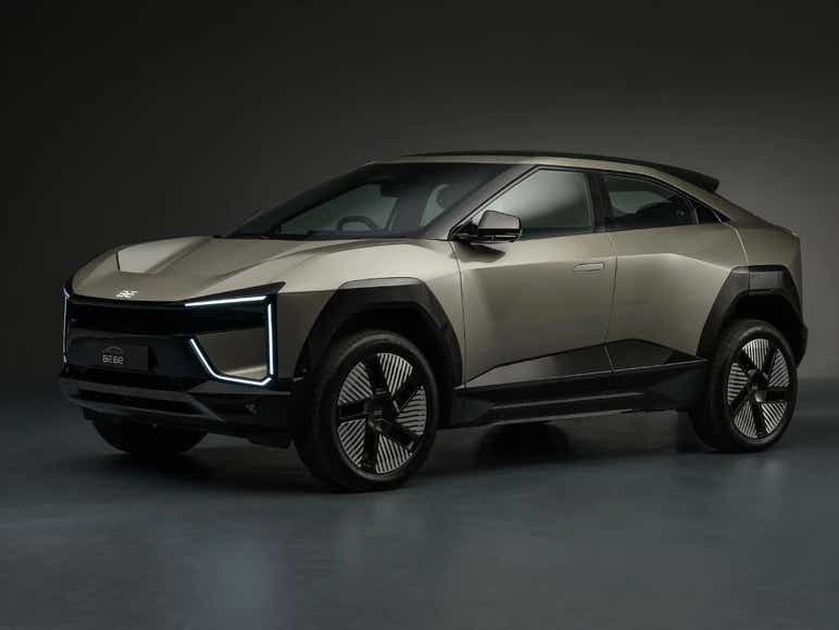 new 2025 mahindra be 6e electric suv side design