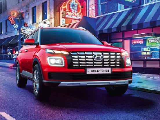 Hyundai Venue December 2024 discounts & offers