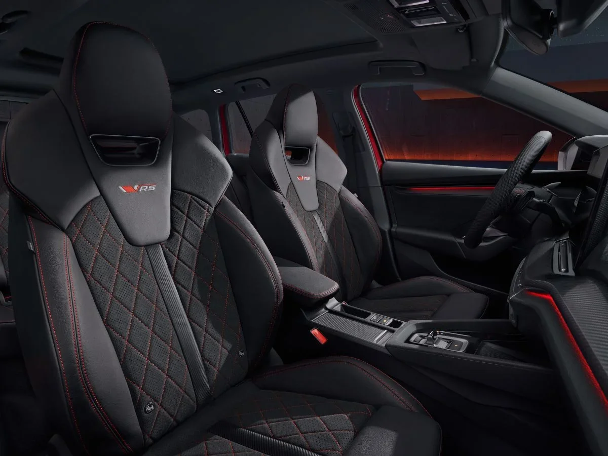 2025 skoda octavia vrs interior seats features
