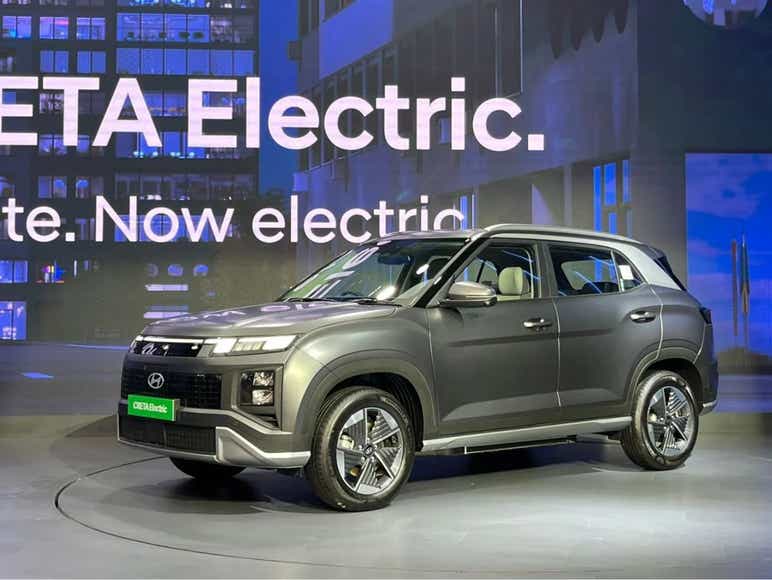 2025 hyundai creta electric ev launched price in india