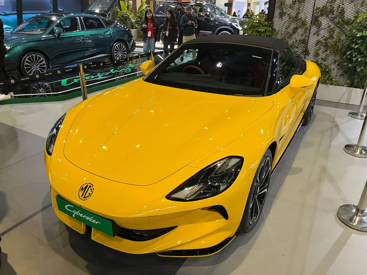 upcoming 2025 mg cyberster india auto expo