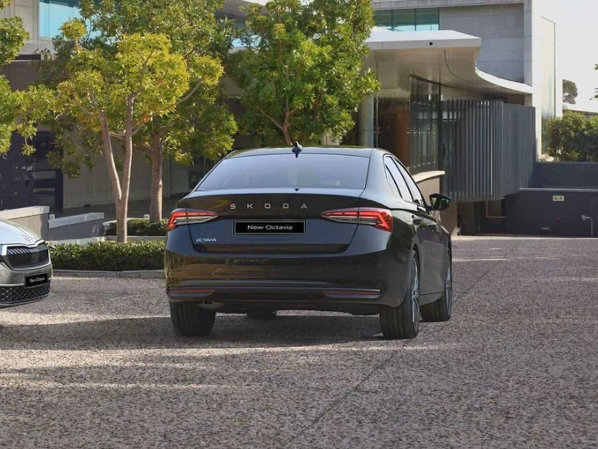upcoming 2025 new skoda octavia diesel sedan india price