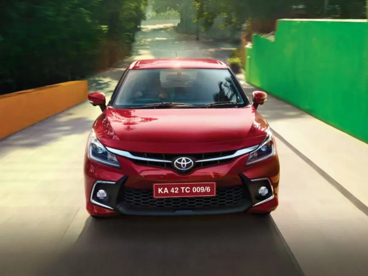 2025 toyota glanza maruti baleno front design red