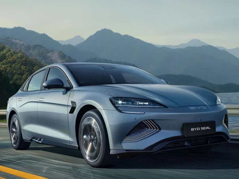 2025 byd seal price in india electric sedan blue