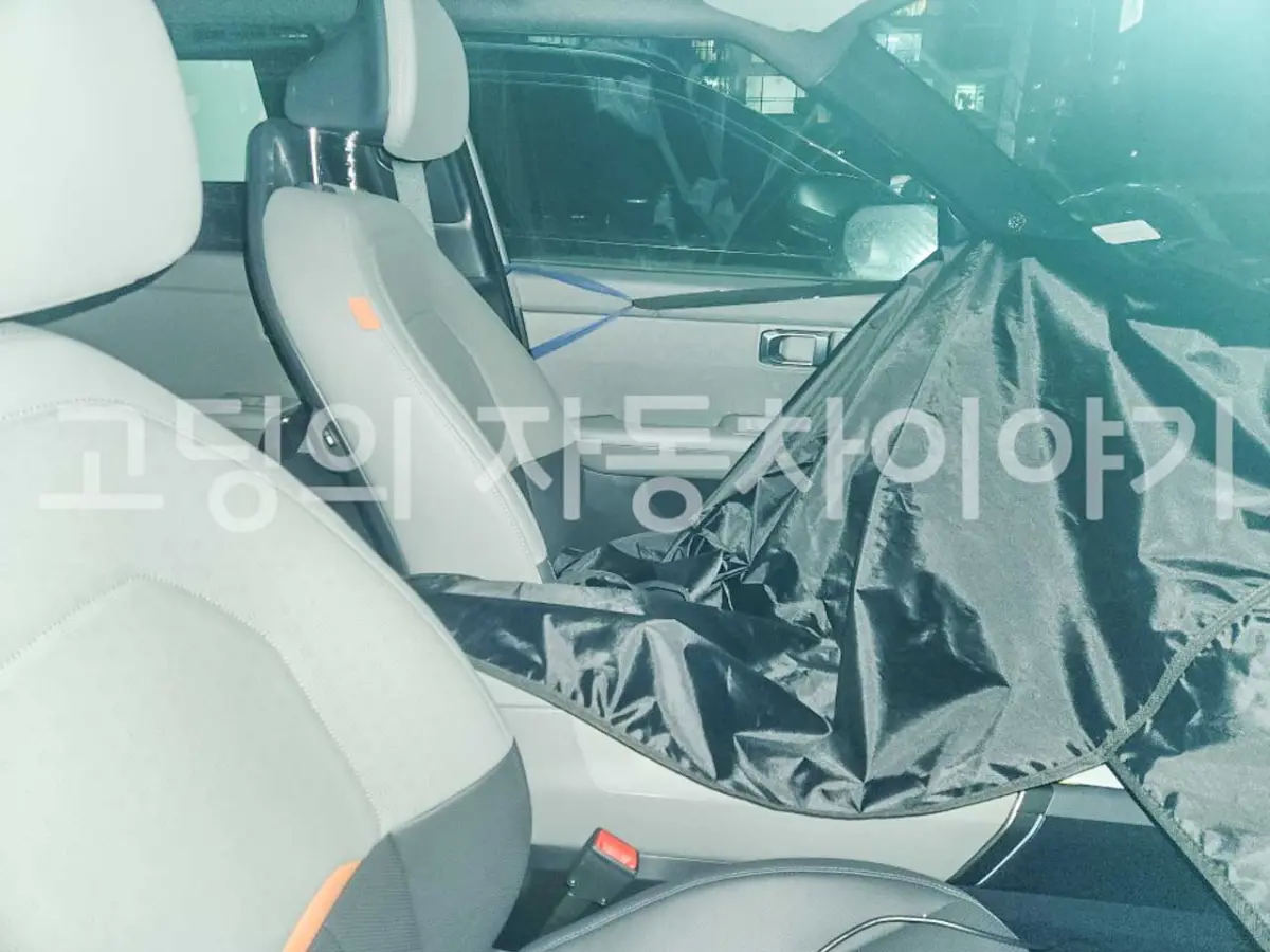 Next-gen Kia Seltos spied