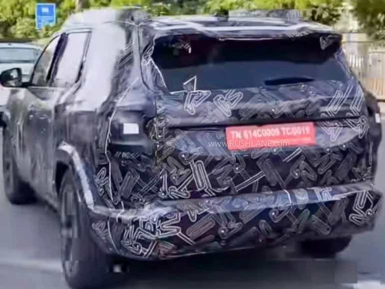 Renault Boreal spotted on test