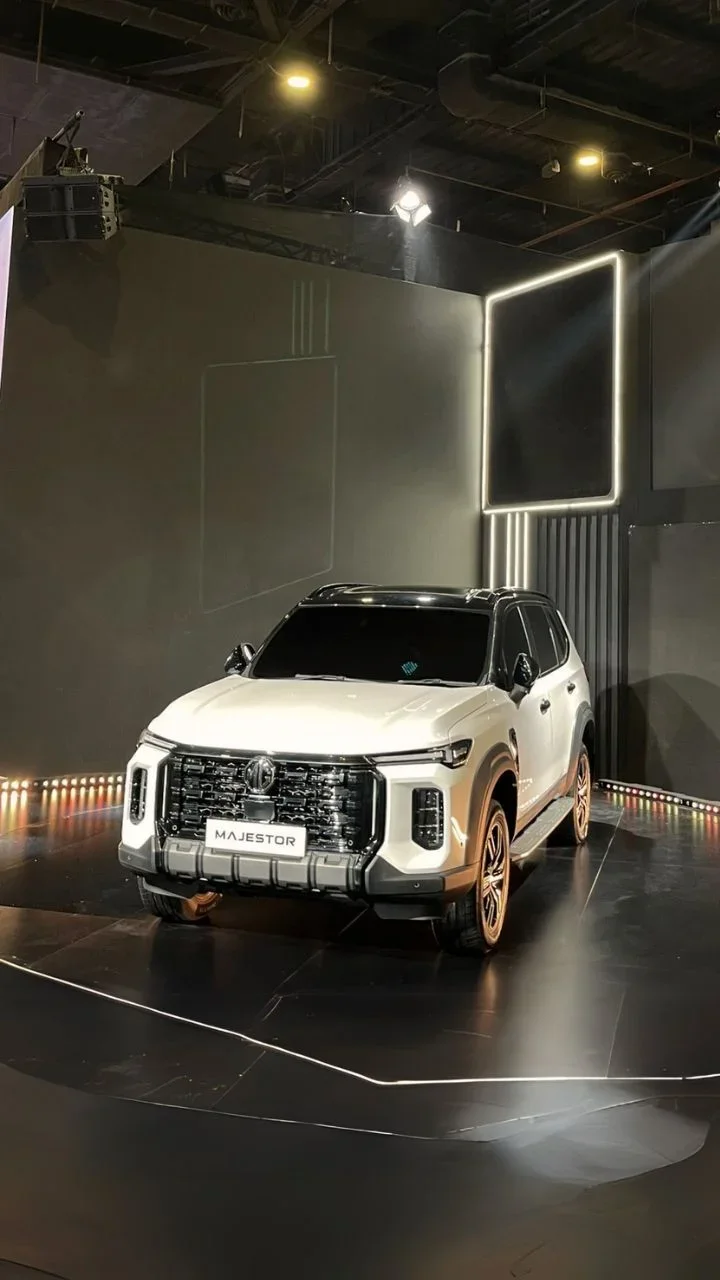 upcoming mg majestor india price launch aryan