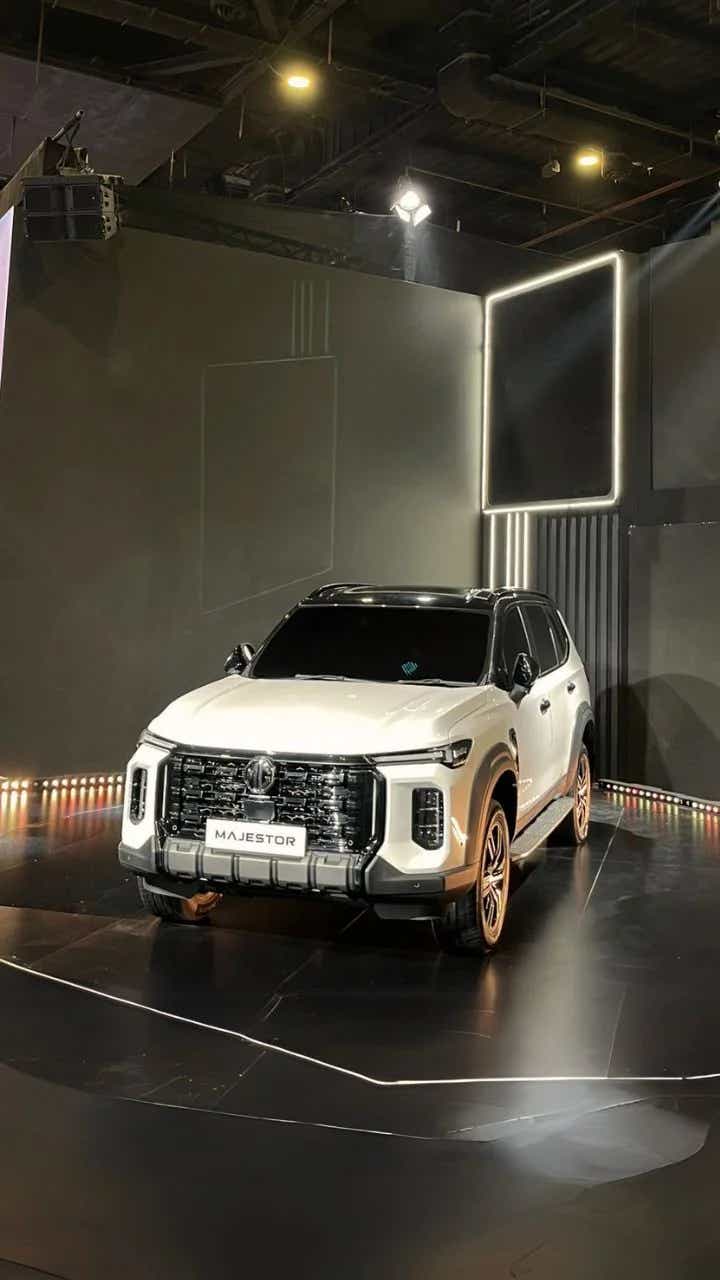 upcoming mg majestor india price launch aryan