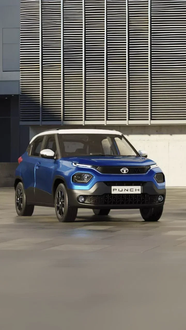 2025 tata punch blue