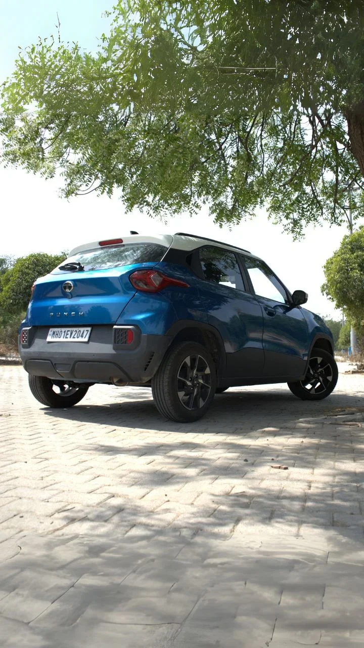 2025 tata punch review design rear dynamic shot aryan