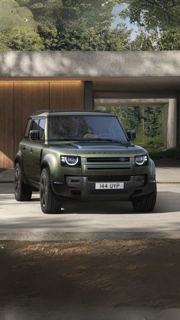 2025 land rover defender suv new design updated