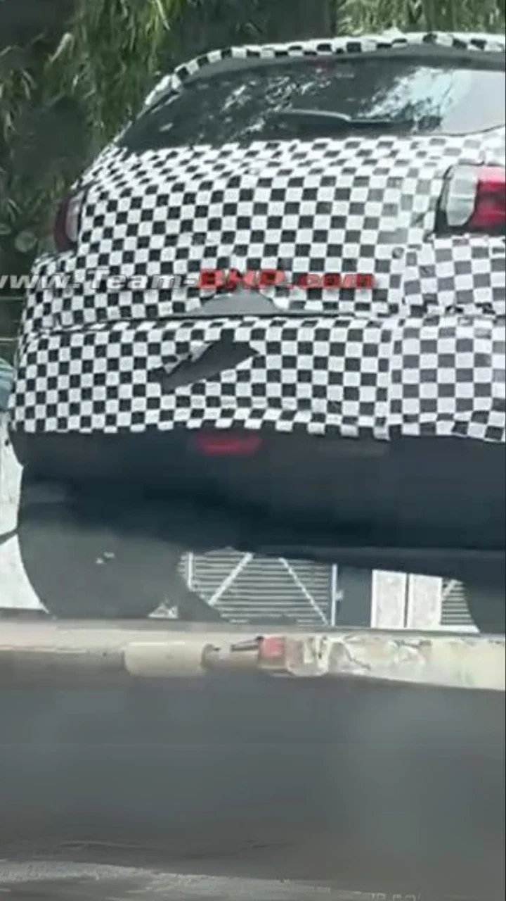 Renault Kwid EV spotted on test