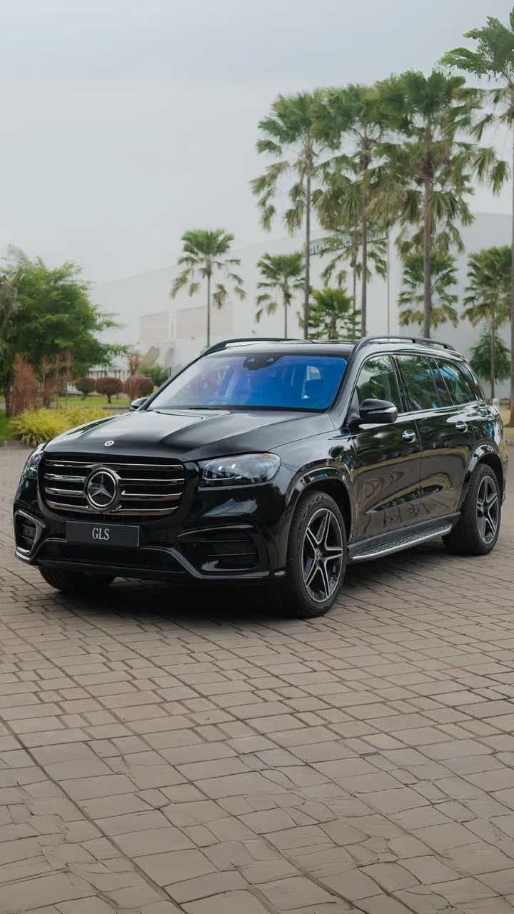 Mercedes GLS AMG Line Launched