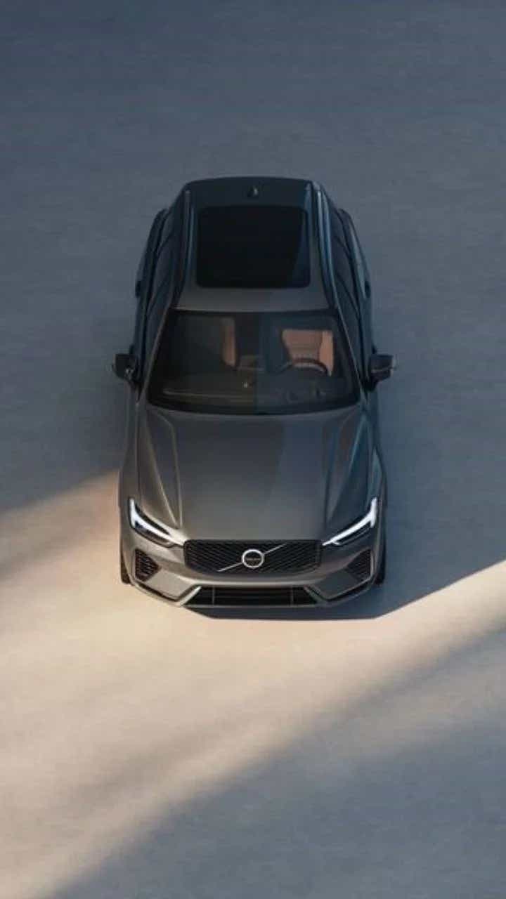 new 2025 volvo xc60 facelift top view