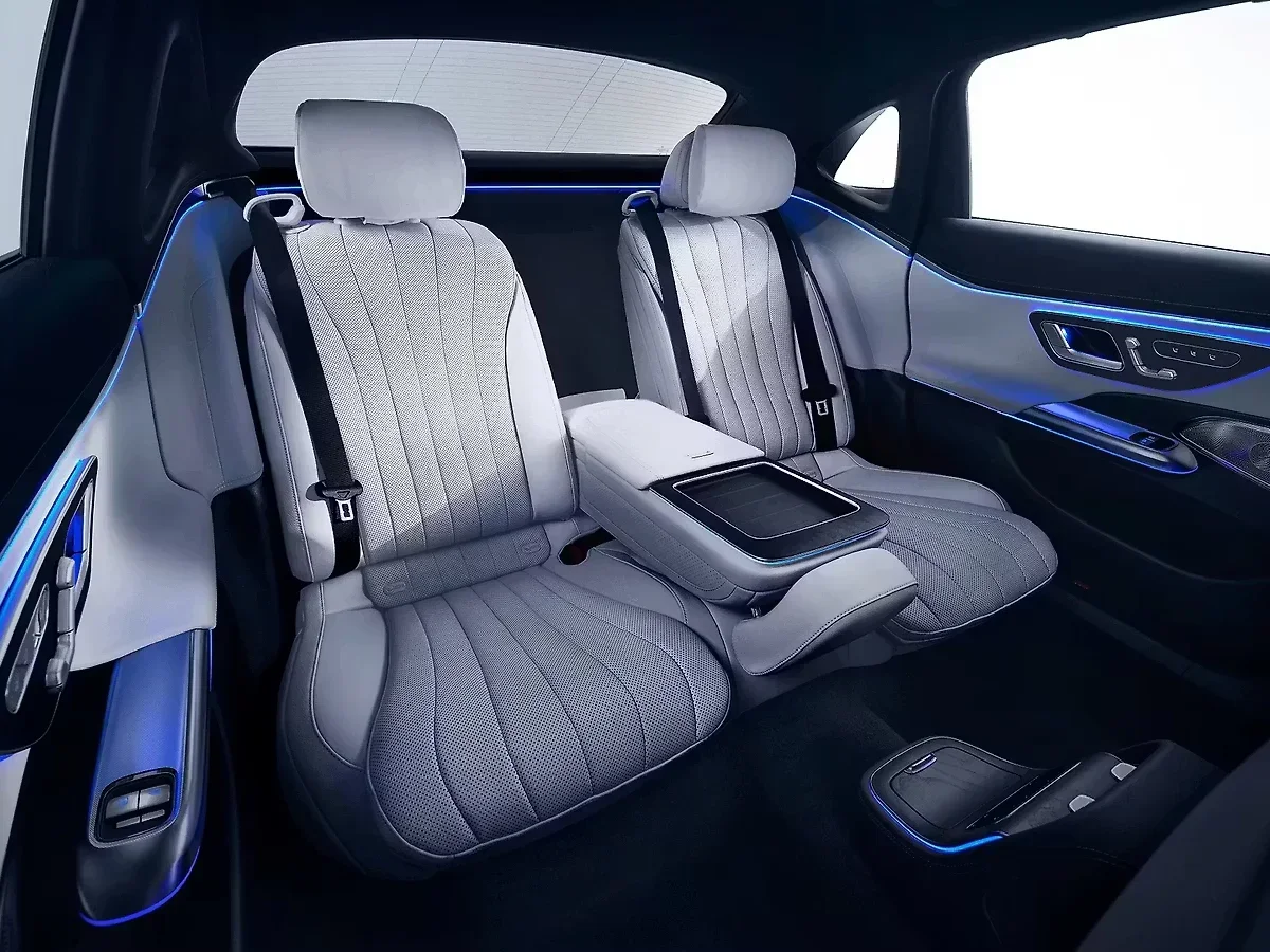 Mercedes E-Class EWB