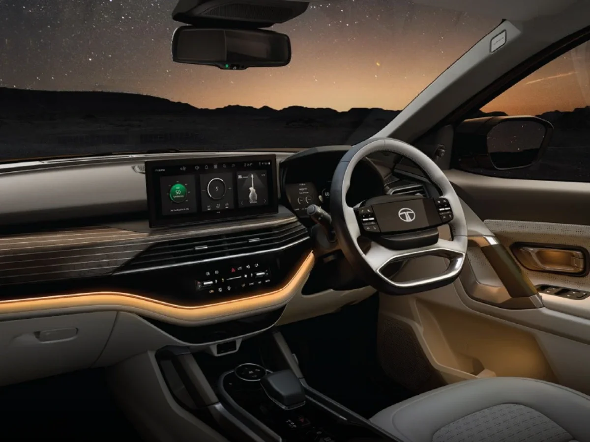 Tata Safari interior