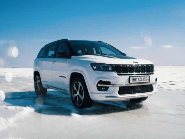 Jeep Meridian Track Edition