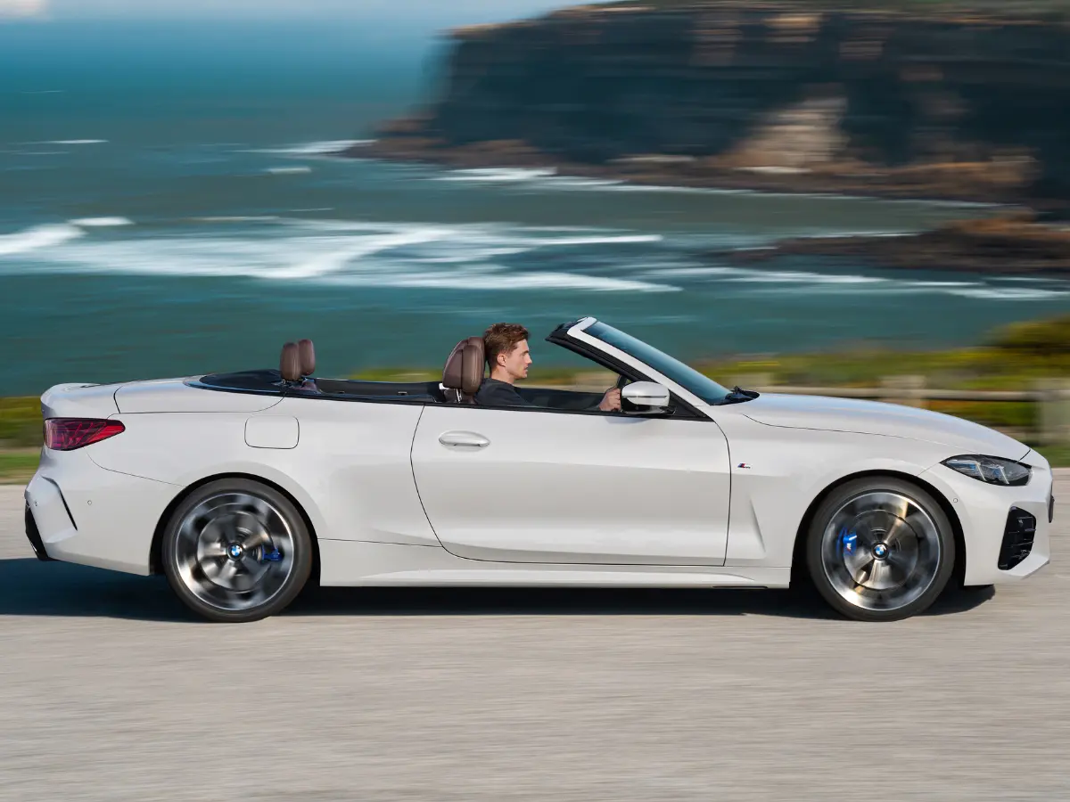 BMW M440i xDrive Convertible