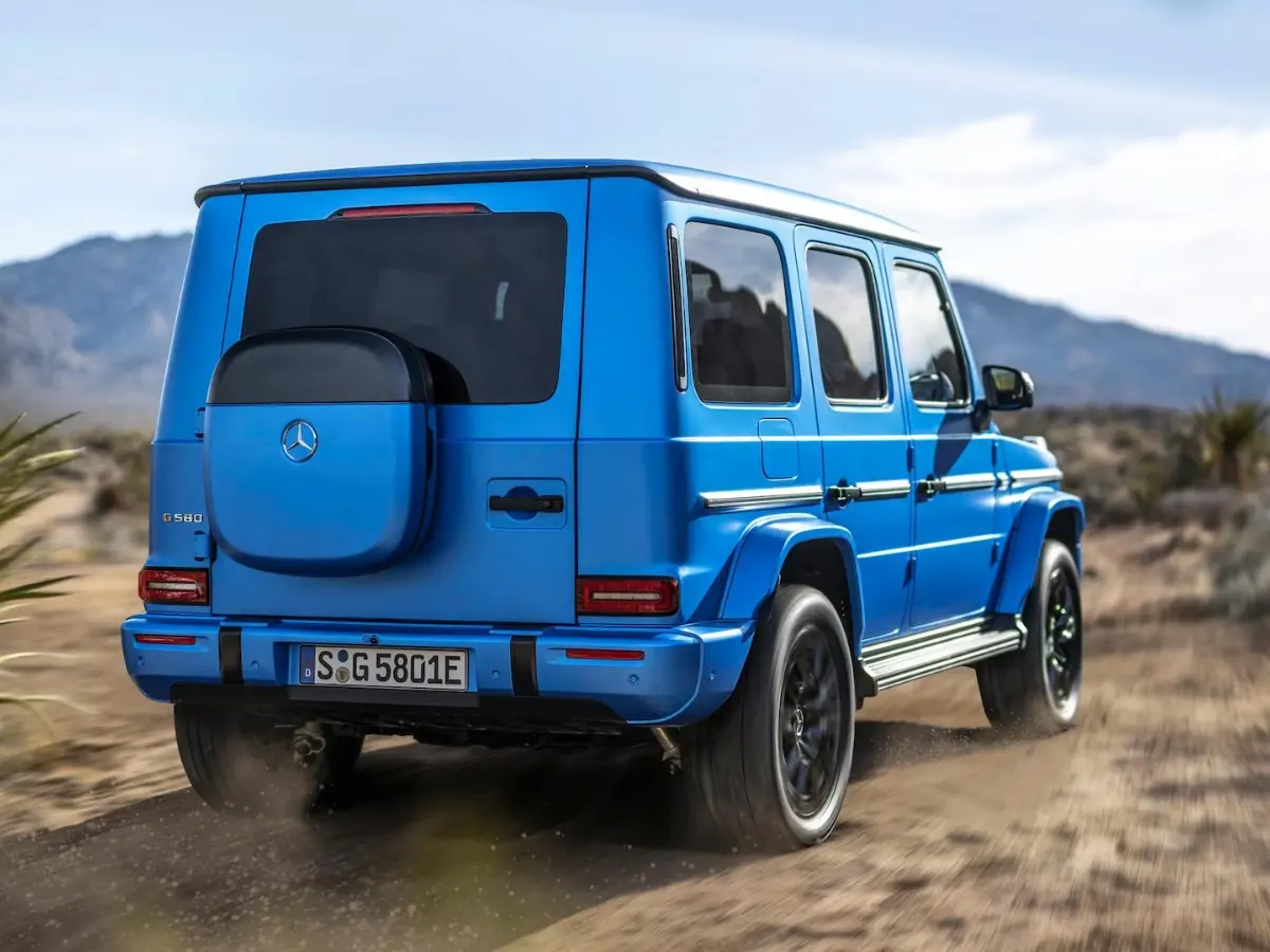 Mercedes-Benz G589