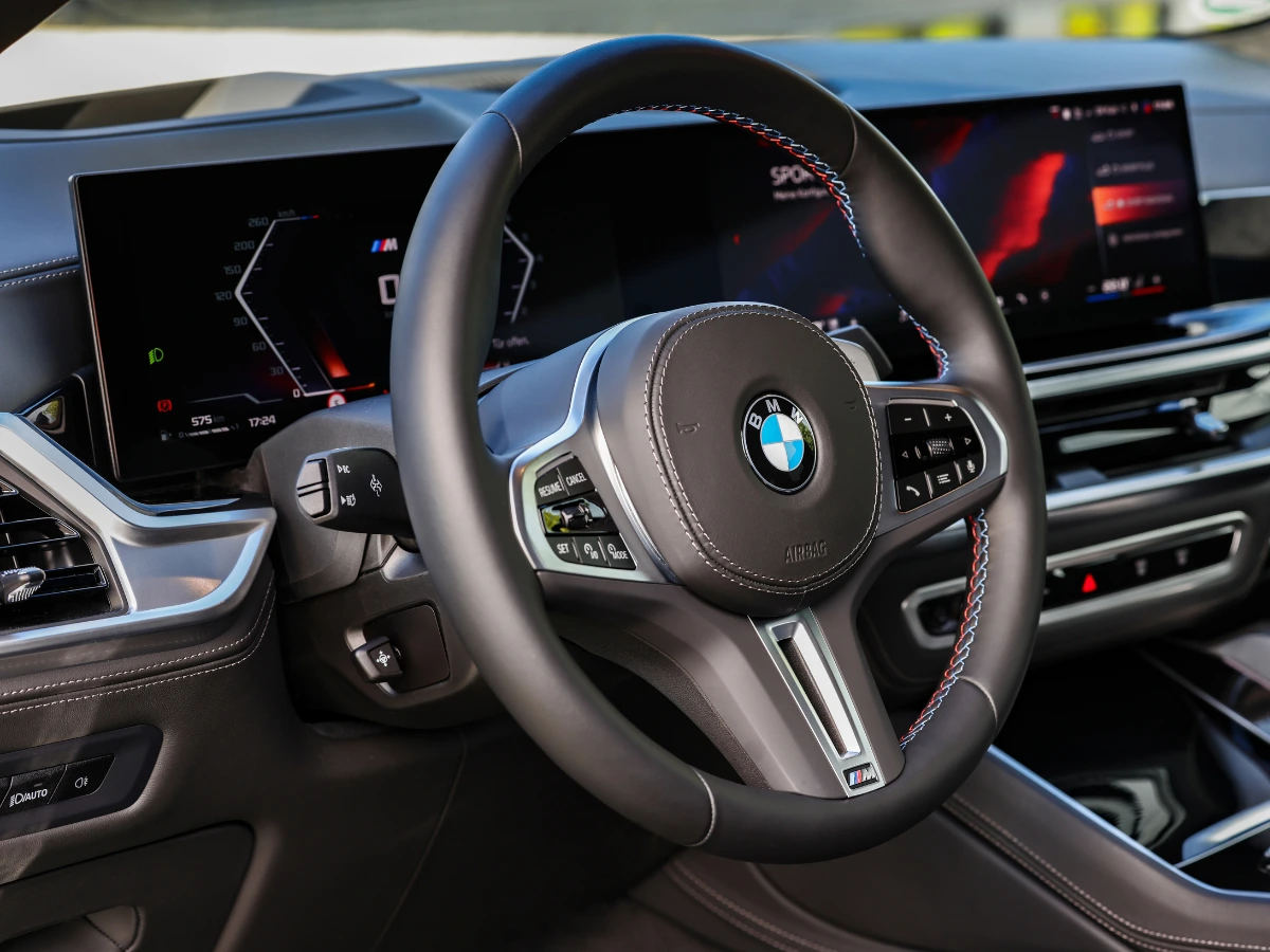 BMW X6 M60i xDrive