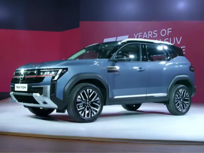 2026 Nissan Tekton Front Three Quarters Moonbow Gray Paint