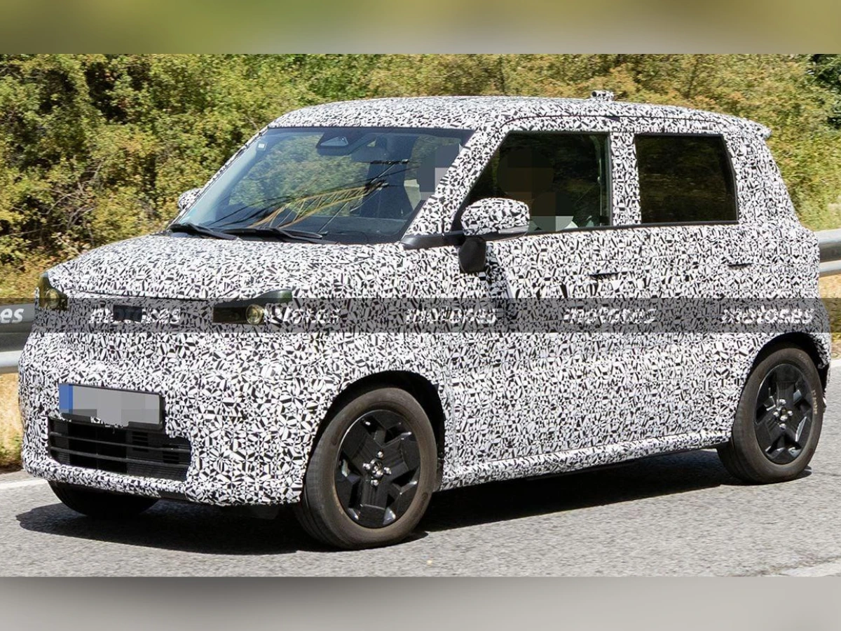 Suzuki Vision e-Sky Prototype Spotted In Europe
