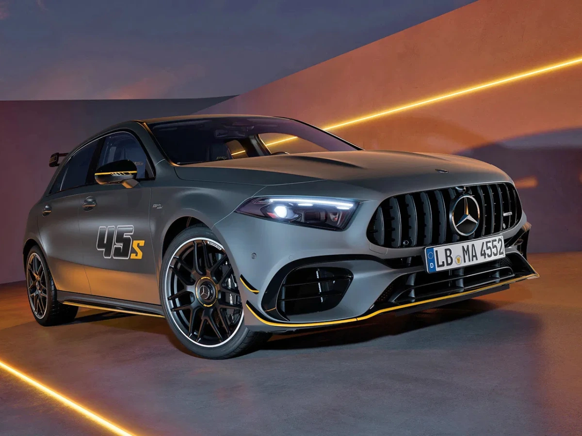 Maecedes-Benz AMG A45 S Final Edition