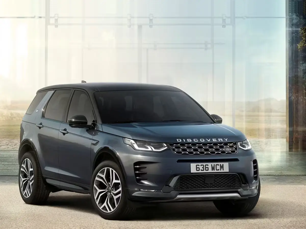 Land Rover Discovery Sport Quater Front Profile