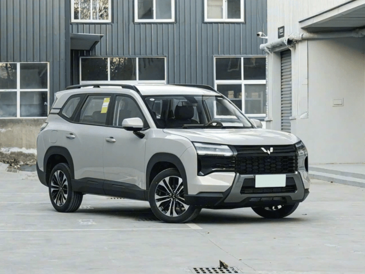 MG Hector Hawk