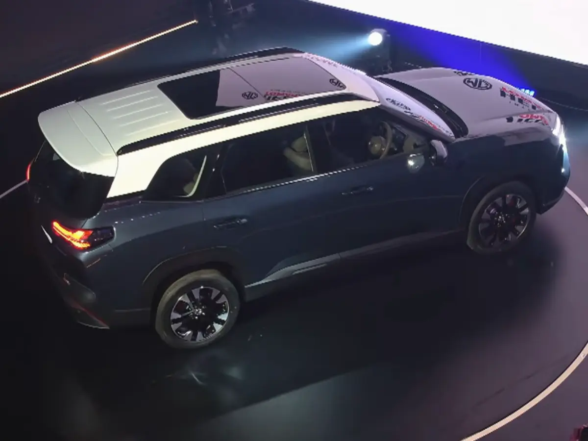 MG Hector Tomahawk PHEV
