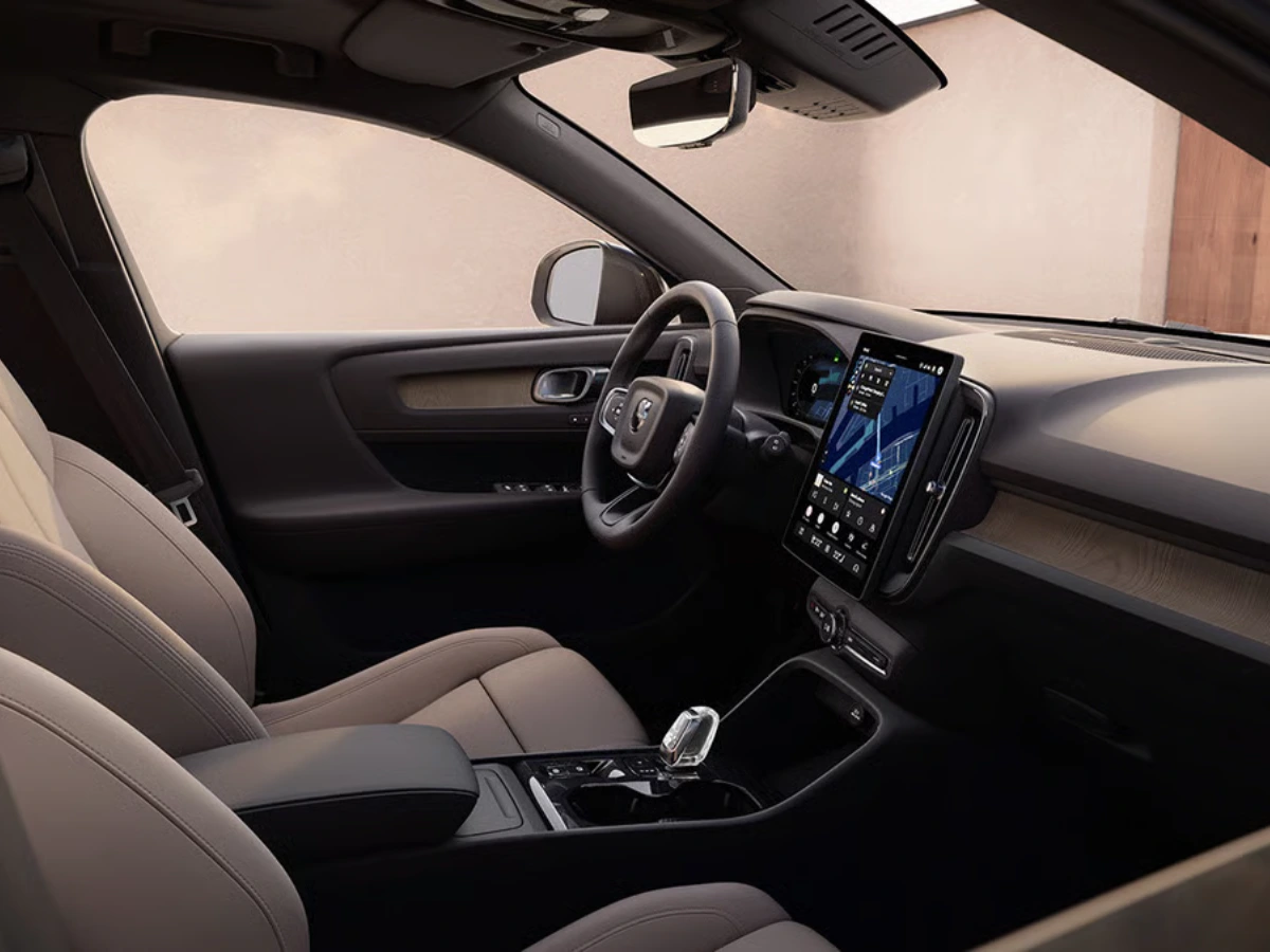 Volvo XC40 Interior