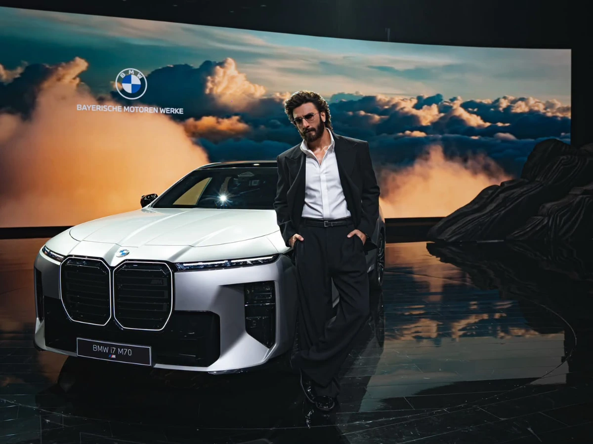 BMW i7 M90 Facelift