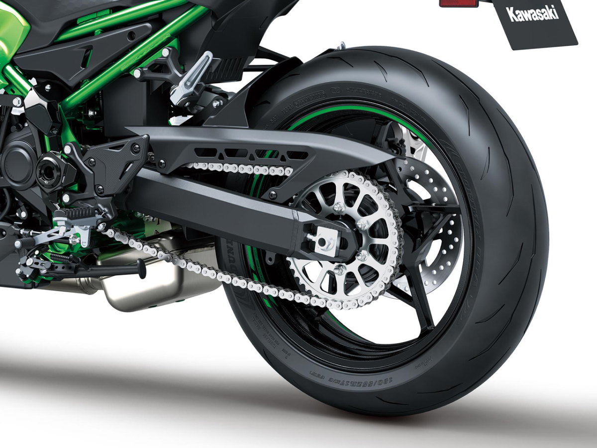 Kawasaki Z900 Rear Tyre