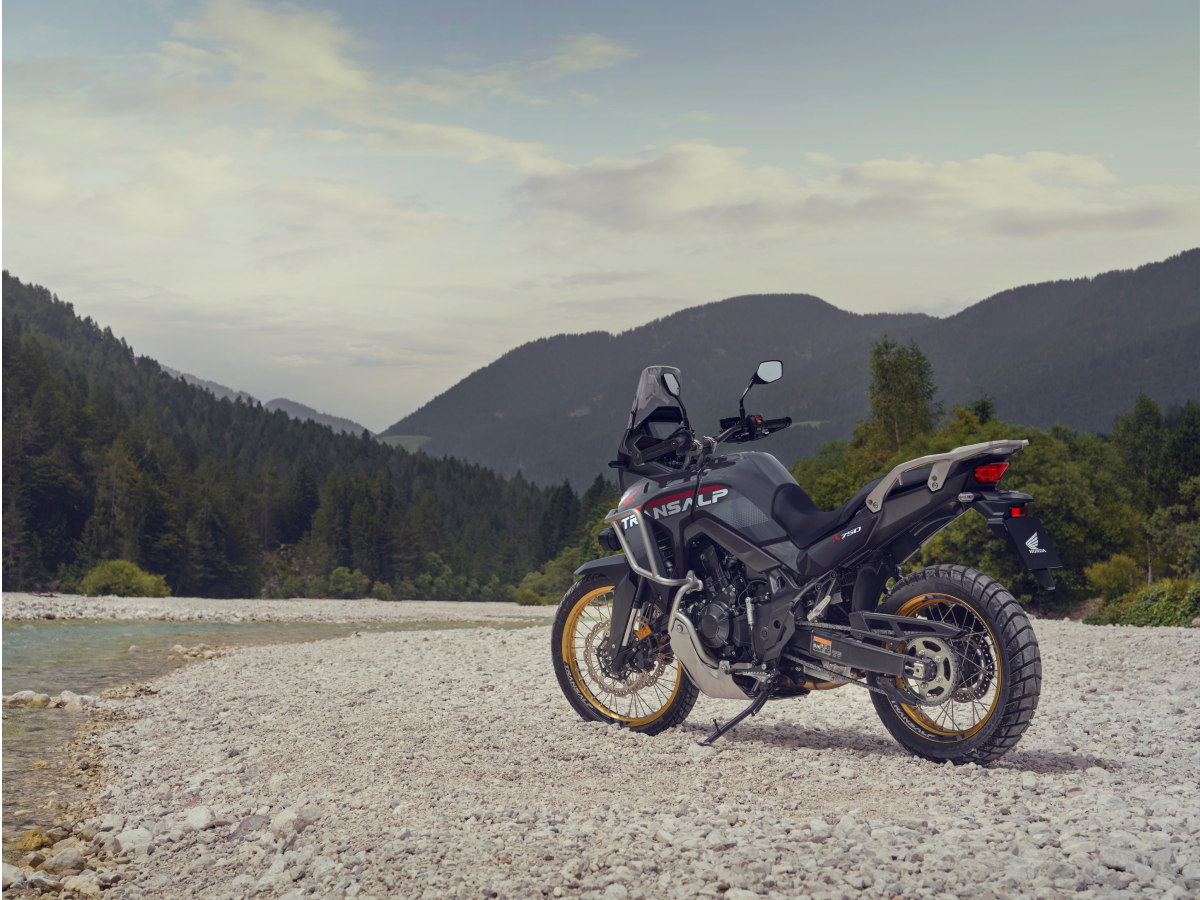 Honda Transalp Xl750 Rear Left Side View