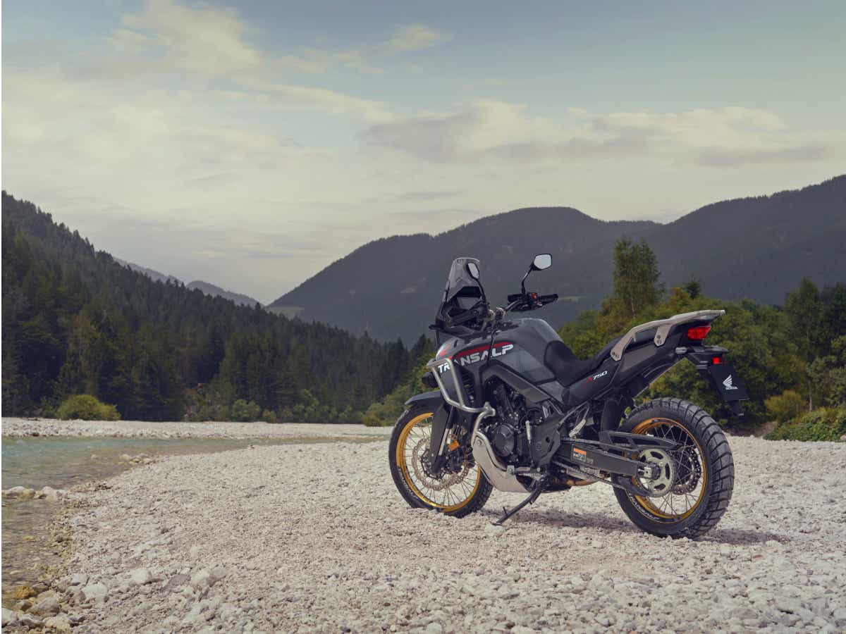 Honda Transalp Xl750 Rear Left Side View