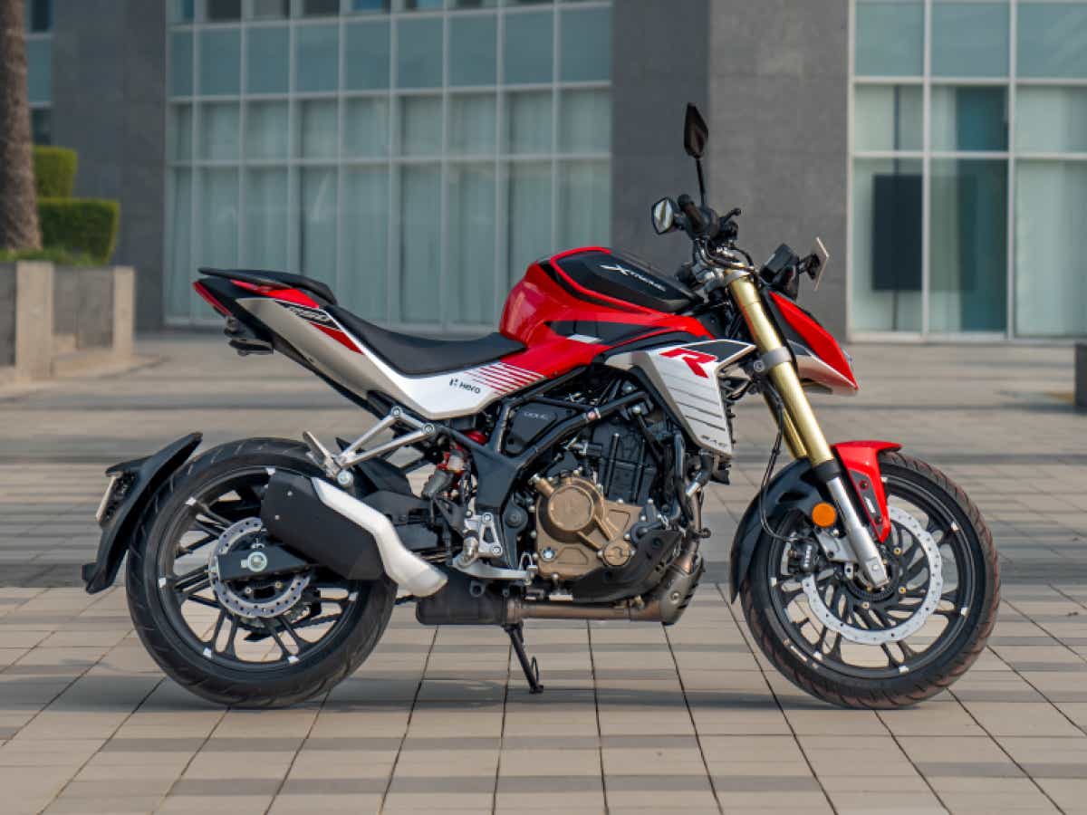 Xtreme 250R Right Side View