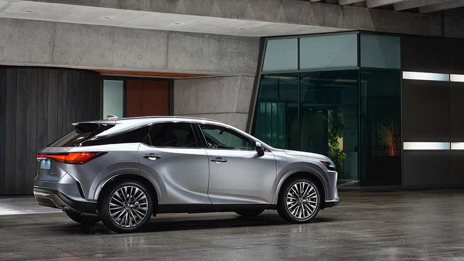 side view of a Lexus RX
