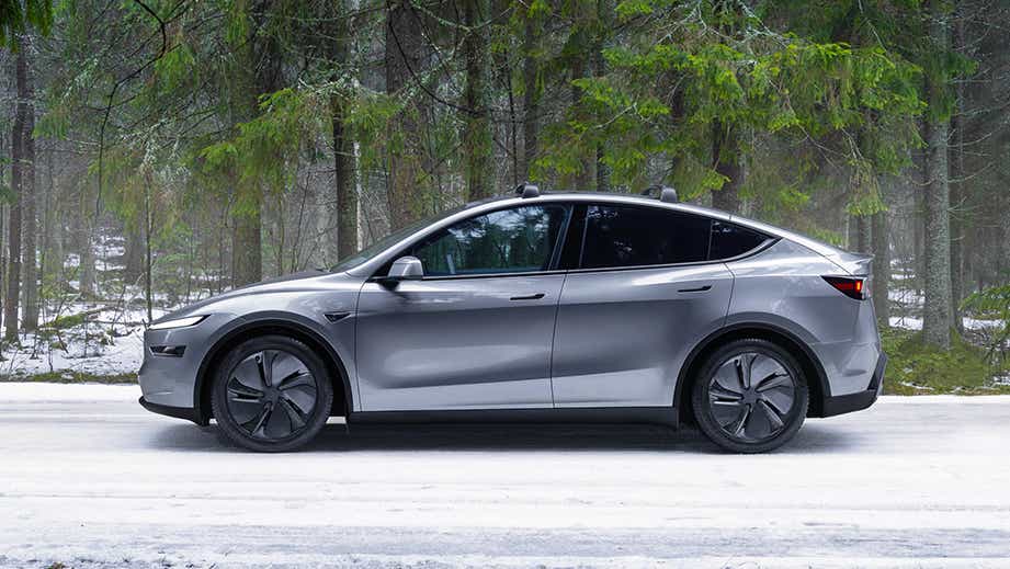 side view of a Stealth Grey Tesla Model Y
