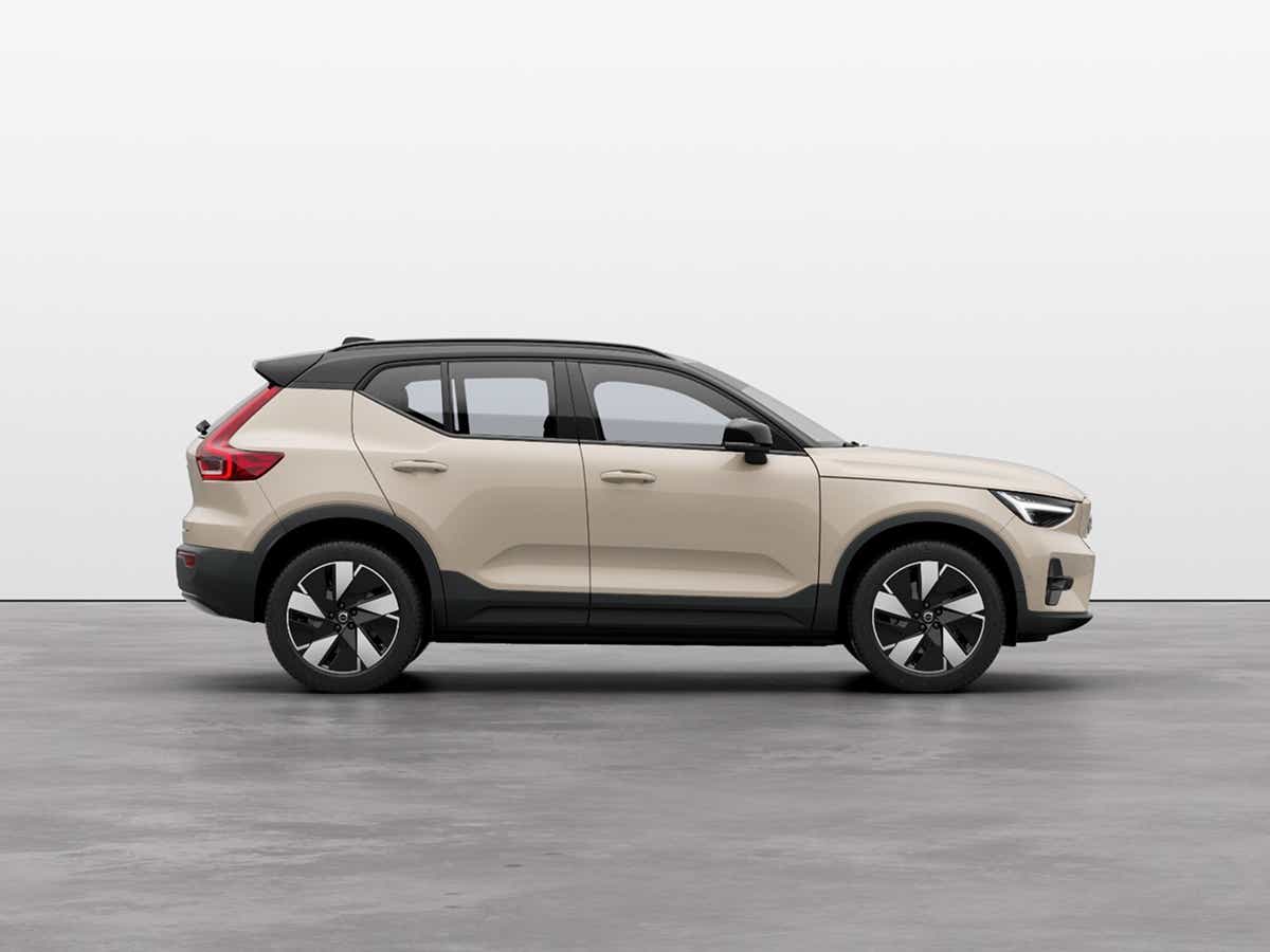 side view of a Sand Dune Volvo EX40